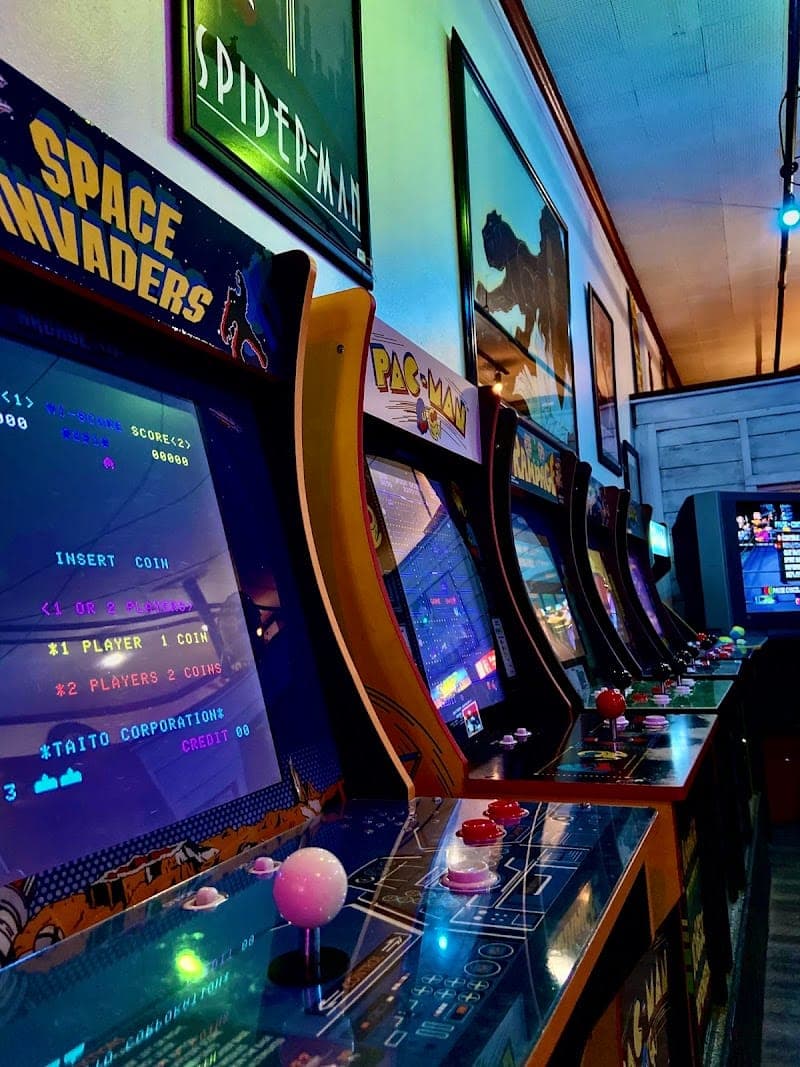 Paradise Games and Arcade