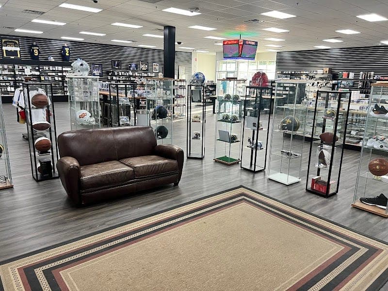 Legends Sports & Games