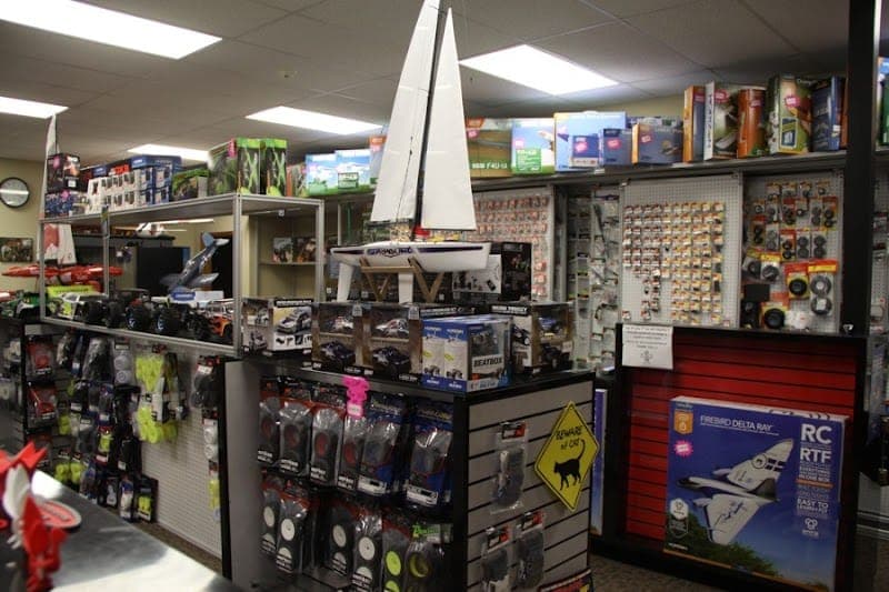 King Hobbies and Raceway