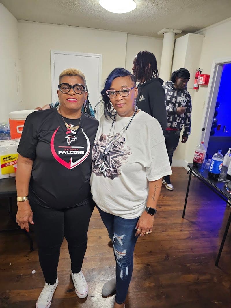 B & D Sport Cards and Comics