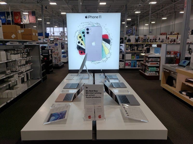 South Elgin Crossing