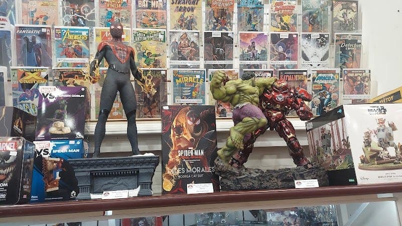 Summit Comics & Games